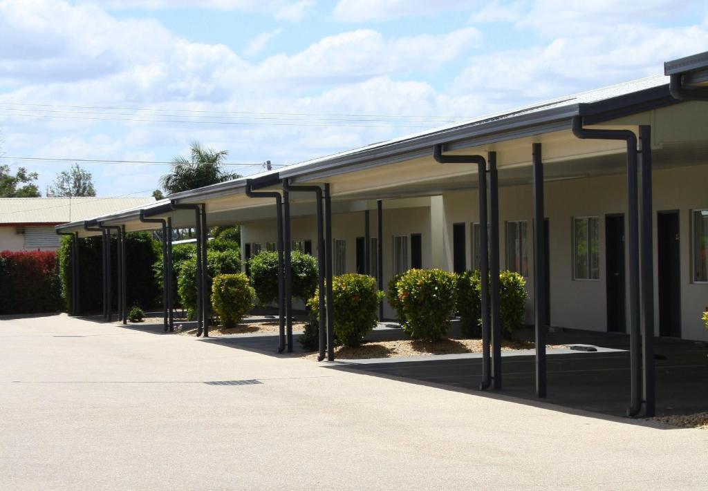 Blackwater Motor Inn Dış mekan fotoğraf