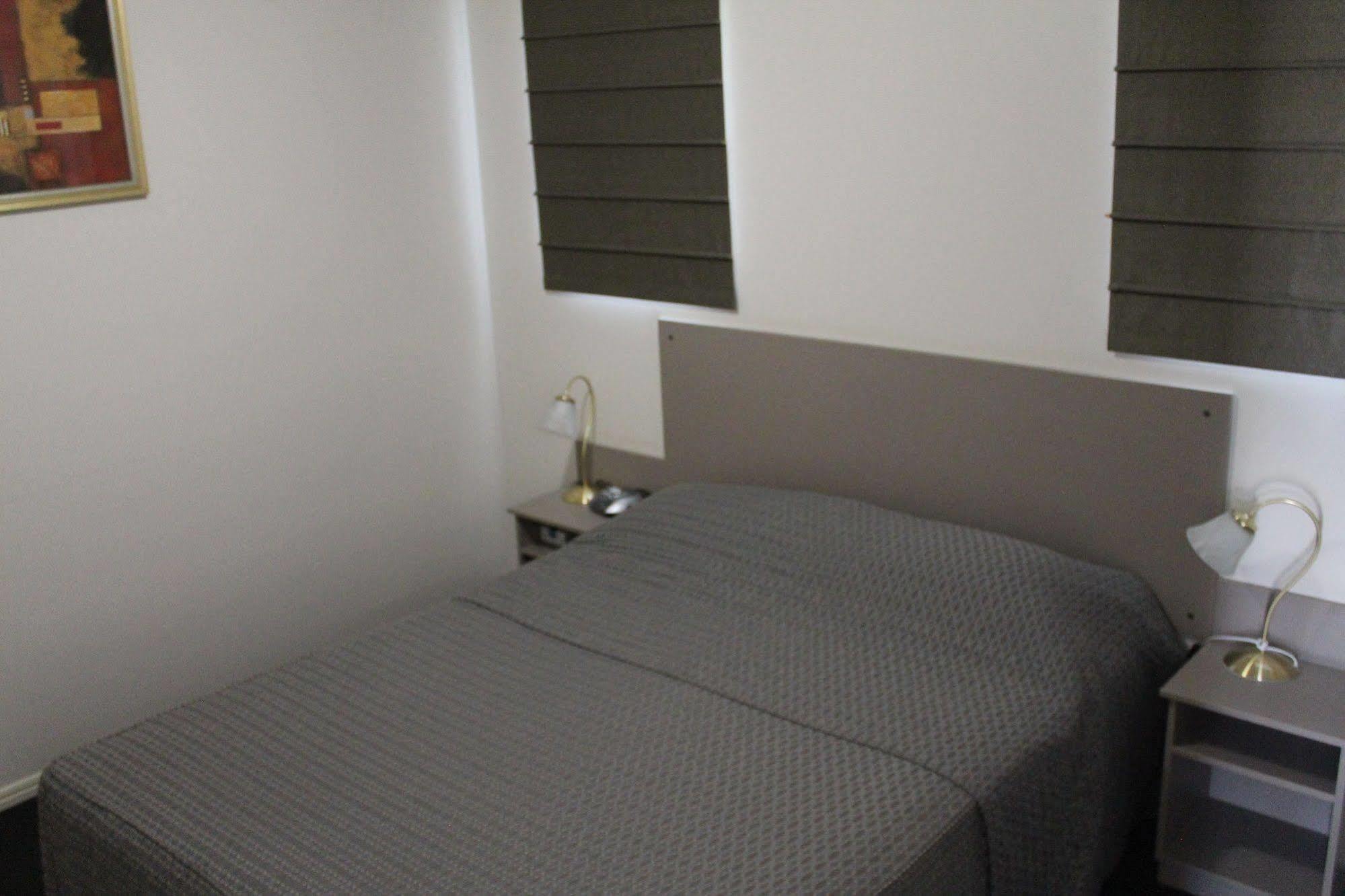 Blackwater Motor Inn Dış mekan fotoğraf