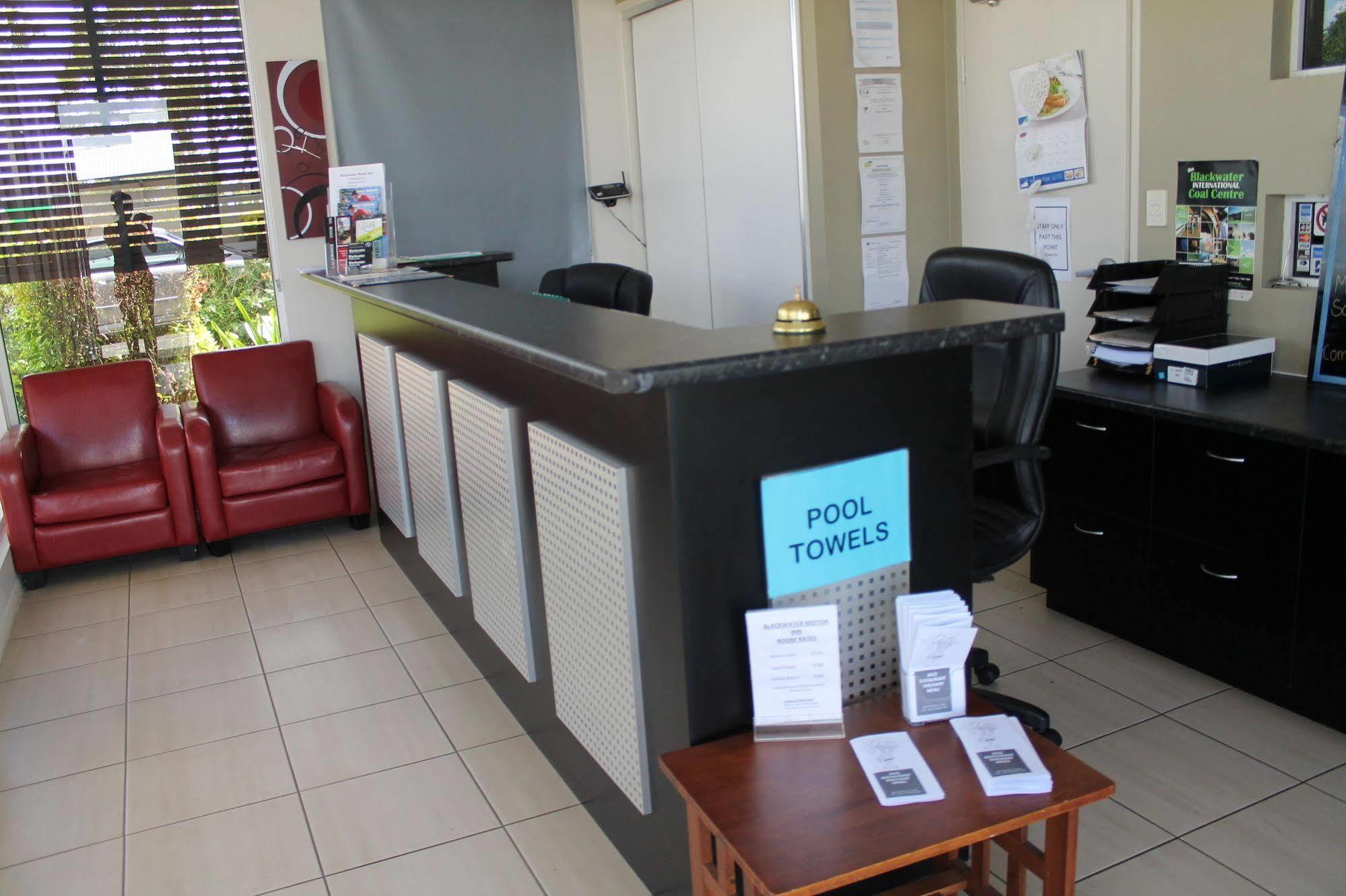 Blackwater Motor Inn Dış mekan fotoğraf